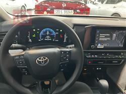 تۆیۆتا کامری